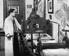 Helena Bochorakova-Dittrichova in her studio (1923)